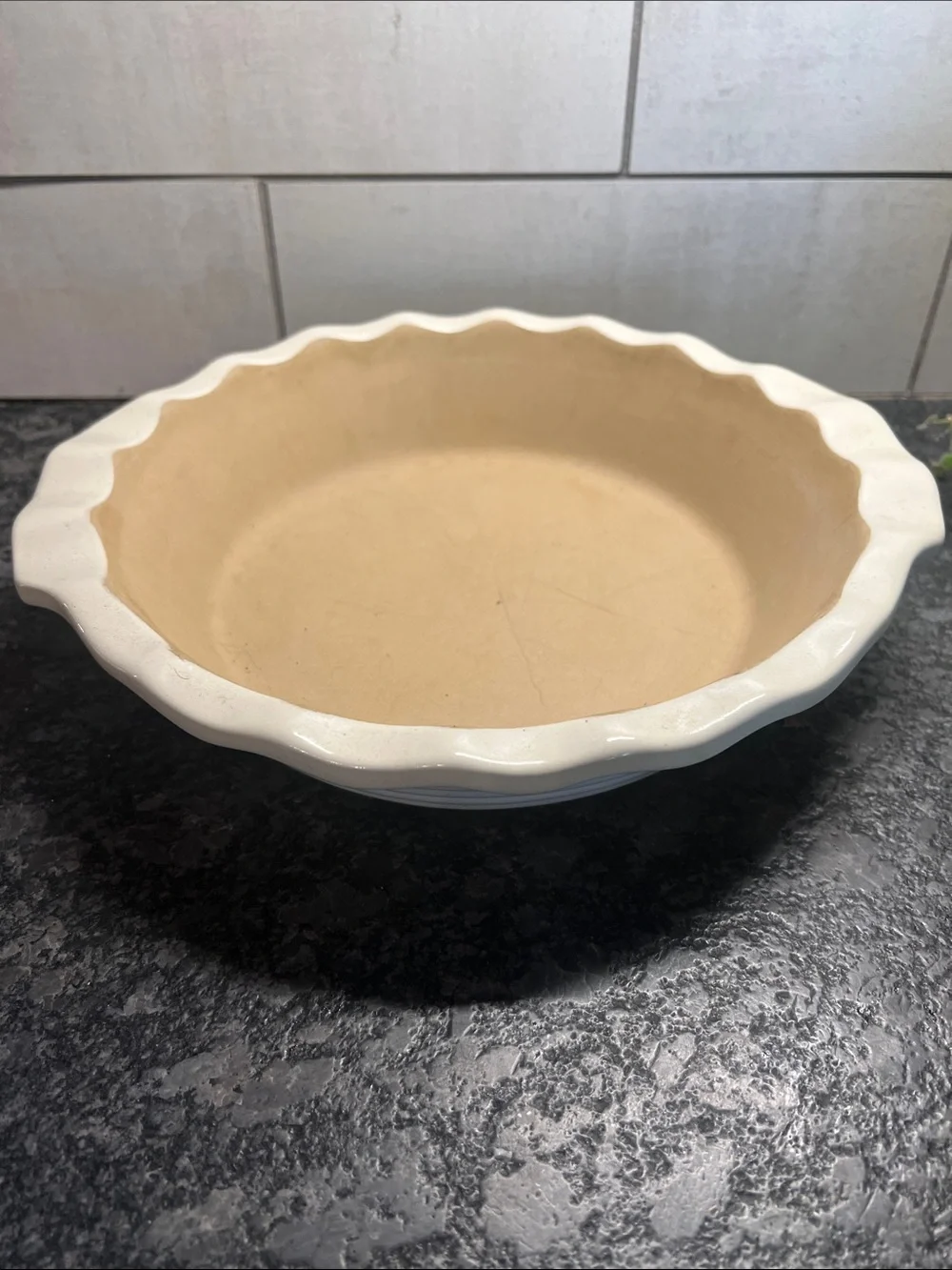 Pampered Chef Deep Dish Pie Dish - Classic Neutral Bakeware. Glazed